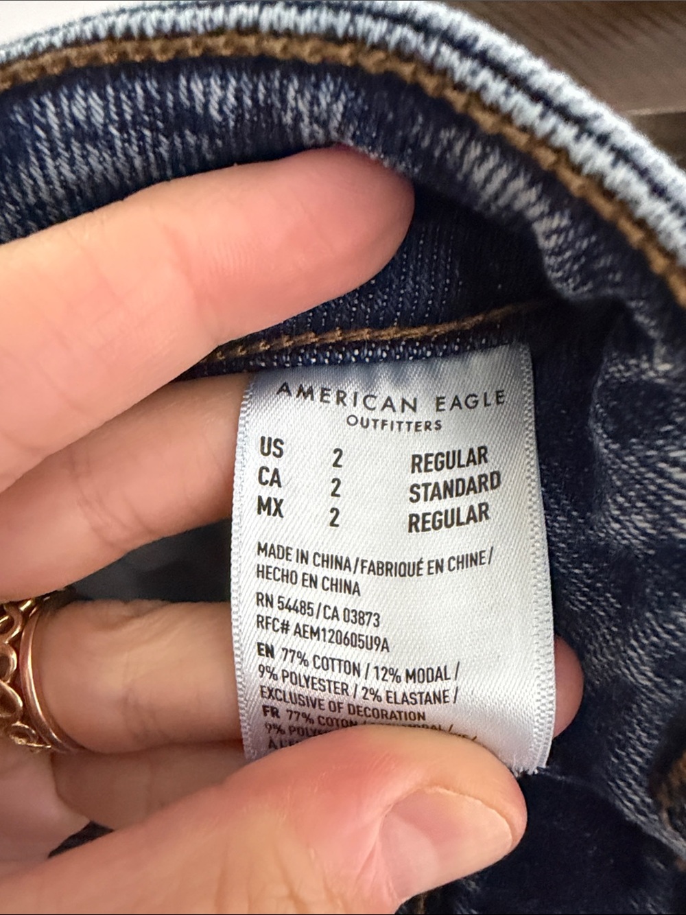 American Eagle Outfitters High-Rise Distressed Blue Jeans - Picture 5 of 5